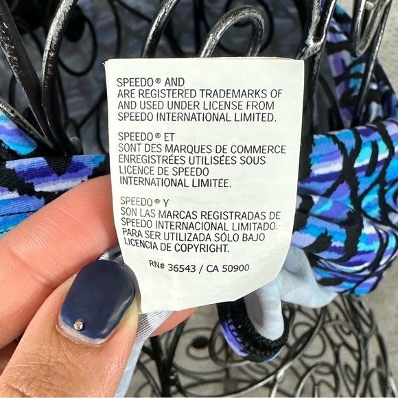 Speedo blue and purple diamond print halter tankini size 14 - Picture 7 of 7